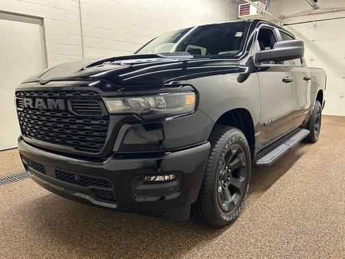Diamond Black 2026 RAM 1500 Express