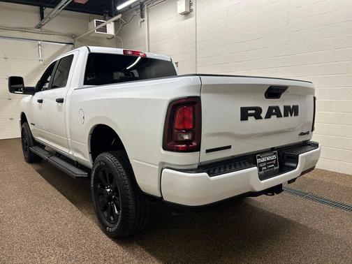 Bright White Clearcoat 2026 RAM 2500 Big Horn