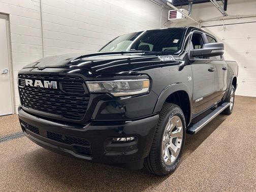 Diamond Black 2026 RAM 1500 Big Horn/Lone Star