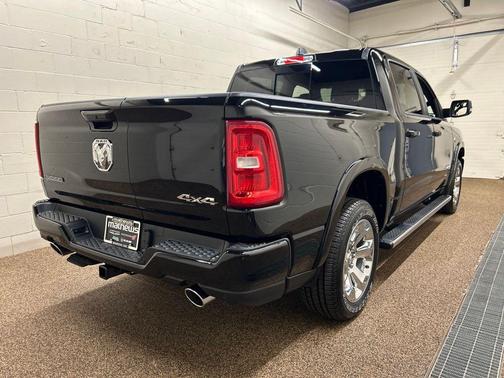 Diamond Black 2026 RAM 1500 Big Horn/Lone Star