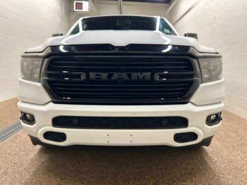 Bright White Clearcoat 2021 RAM 1500 Big Horn