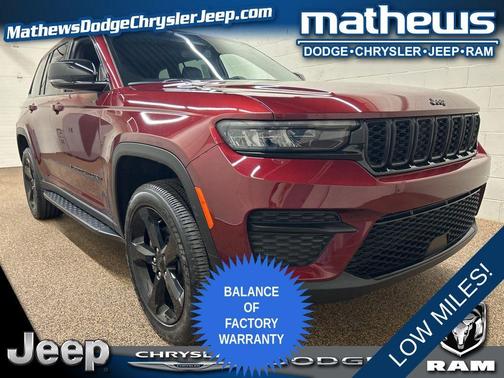 Velvet Red Pearlcoat 2024 Jeep Grand Cherokee Laredo