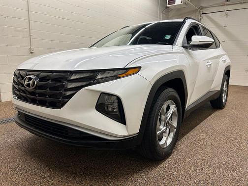Serenity White Pearl 2023 Hyundai TUCSON SEL
