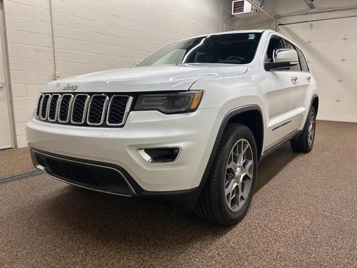 2022 Jeep Grand Cherokee WK Limited