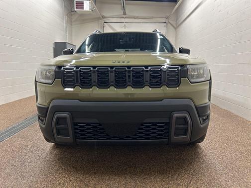 41 2026 Jeep Cherokee LAREDO/LIMITED