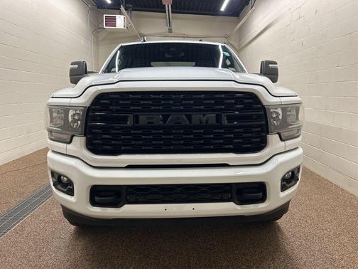 Bright White Clearcoat 2024 RAM 2500 Big Horn