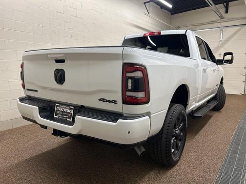 Bright White Clearcoat 2024 RAM 2500 Big Horn