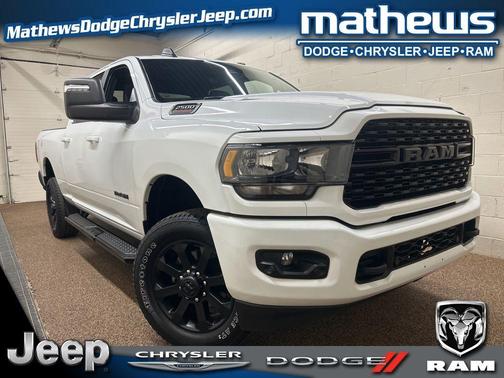 Bright White Clearcoat 2024 RAM 2500 Big Horn