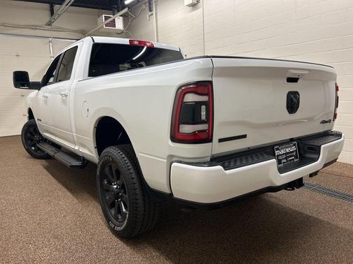 Bright White Clearcoat 2024 RAM 2500 Big Horn