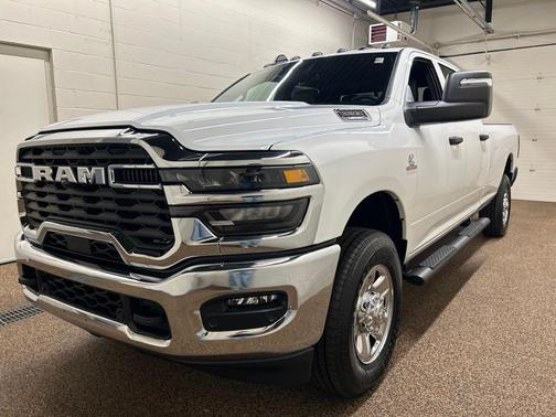 Bright White Clearcoat 2026 RAM 2500 Tradesman