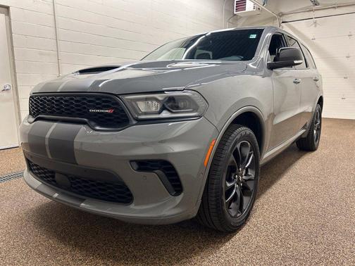 Destroyer Gray Clearcoat 2025 Dodge Durango GT