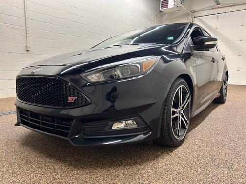Shadow Black 2018 Ford Focus ST Base