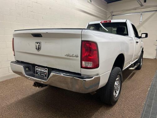 Bright White Clearcoat 2012 RAM 2500