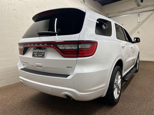 White Knuckle Clearcoat 2024 Dodge Durango GT