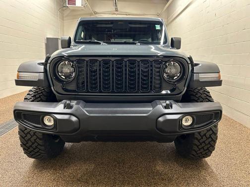Anvil Clearcoat 2025 Jeep Wrangler 4xe Sport