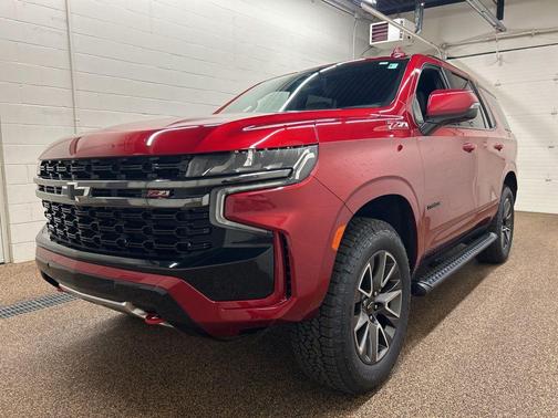 Cherry Red Tintcoat 2022 Chevrolet Tahoe Z71