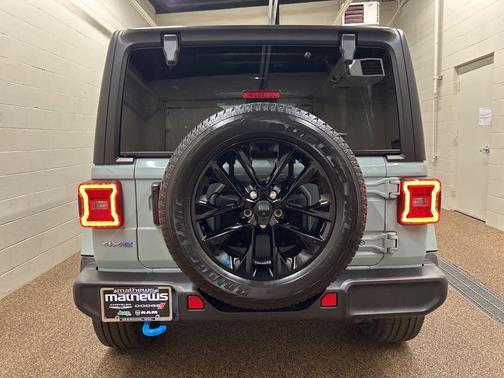 2023 Jeep Wrangler 4xe Sahara