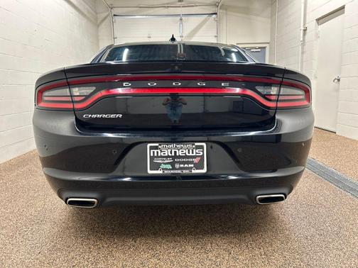 Pitch Black Clearcoat 2023 Dodge Charger SXT