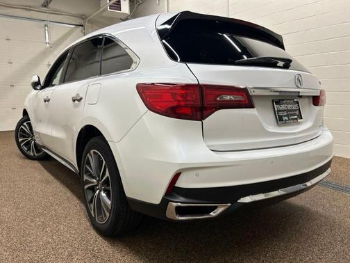 White 2020 Acura MDX 3.5L w/Technology Package