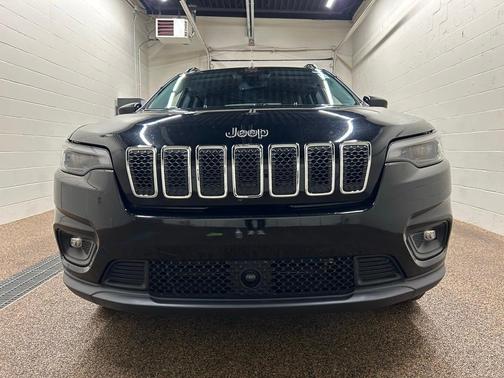 2022 Jeep Cherokee Latitude Lux