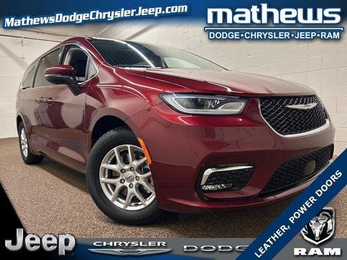 2023 Chrysler Pacifica Touring-L