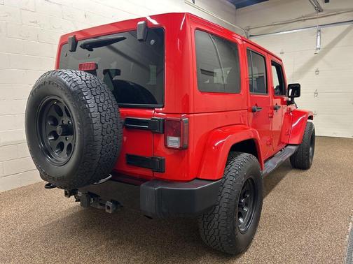 Firecracker Red 2014 Jeep Wrangler Unlimited Altitude