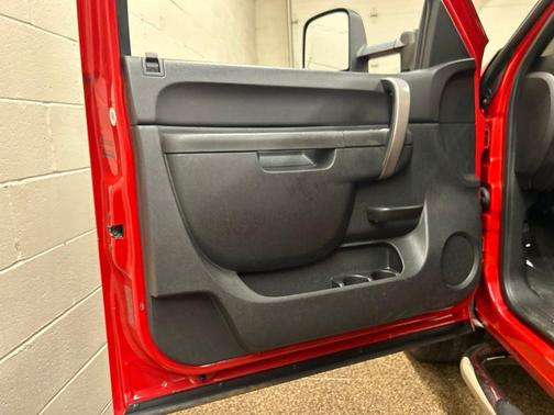 Fire Red 2011 GMC Sierra 1500 SLE