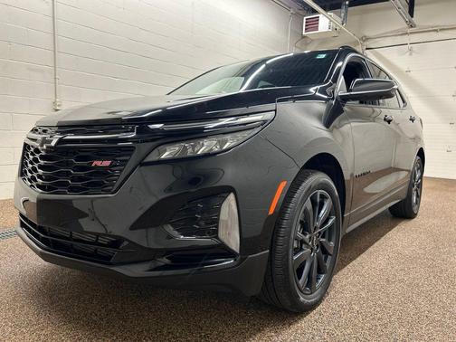 Mosaic Black Metallic 2024 Chevrolet Equinox RS