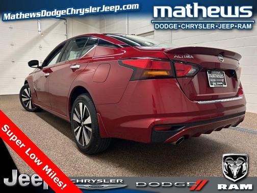 2022 Nissan Altima 2.5 SL