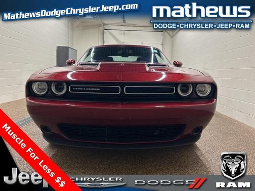 2018 Dodge Challenger SXT