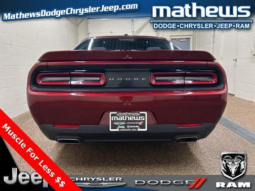 2018 Dodge Challenger SXT