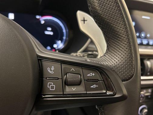 Milano 2024 Alfa Romeo Stelvio Veloce