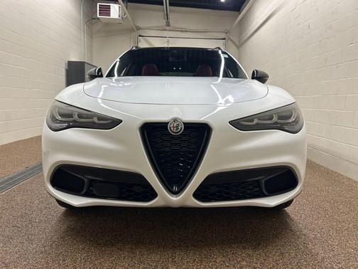 Milano 2024 Alfa Romeo Stelvio Veloce