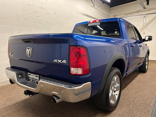 Blue Streak Pearlcoat 2016 RAM 1500 Big Horn