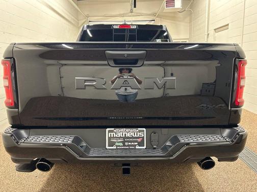 Diamond Black 2026 RAM 1500 Express