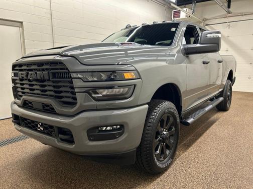 Ceramic Gray Clearcoat 2026 RAM 2500 Tradesman