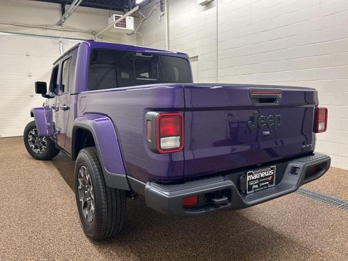 Sahara Beige 2026 Jeep Gladiator Sport