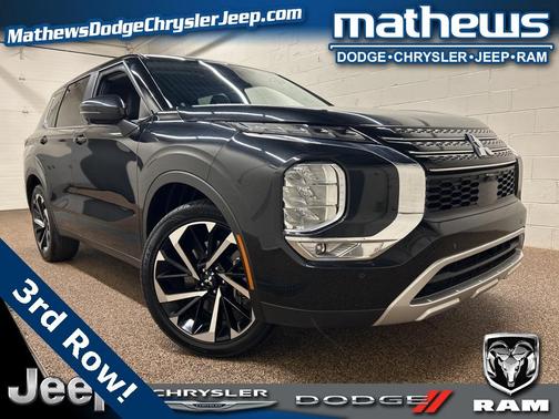 2024 Mitsubishi Outlander SE