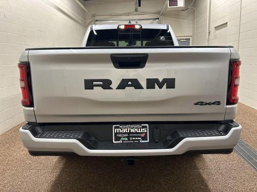 Silver Zynith 2026 RAM 1500 Express