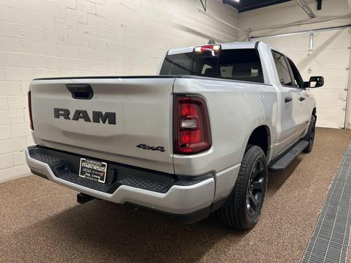 Silver Zynith 2026 RAM 1500 Express