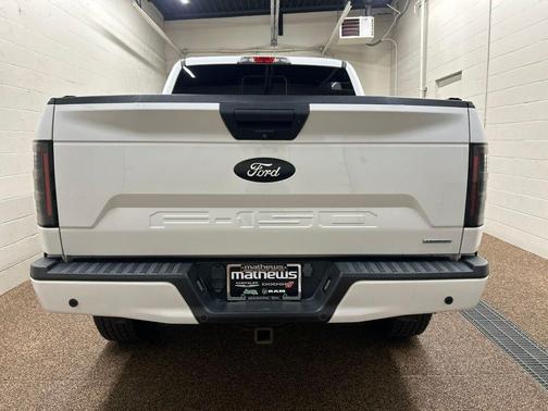 Oxford White 2019 Ford F-150 XLT