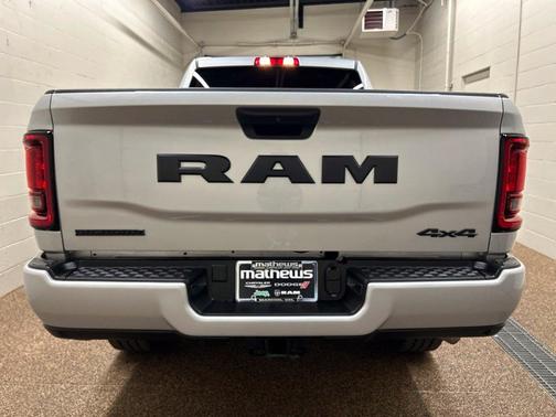 Silver Zynith 2026 RAM 2500 Big Horn