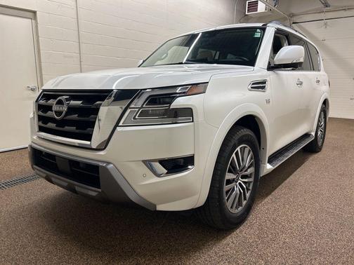 2022 Nissan Armada SL