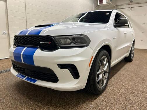 White Knuckle Clearcoat 2026 Dodge Durango GT Plus HEMI V8