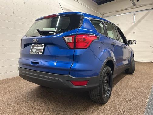 2019 Ford Escape S