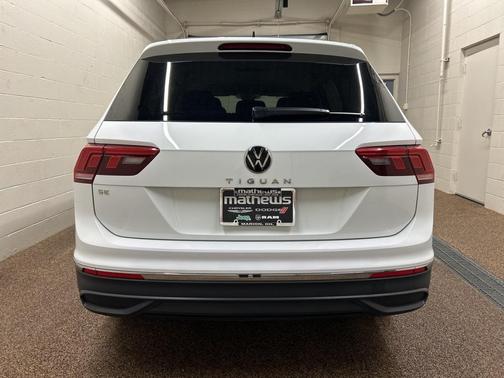 2024 Volkswagen Tiguan 2.0T SE