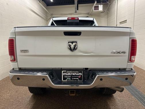 Bright White Clearcoat 2014 RAM 2500 Laramie