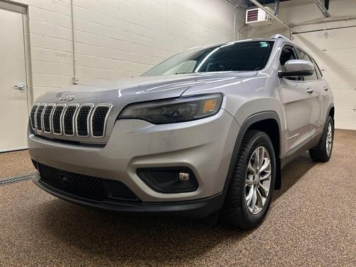 Billet Silver Metallic Clearcoat 2021 Jeep Cherokee Latitude Lux