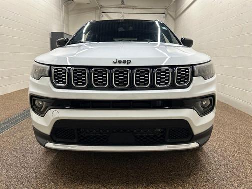 Bright White Clearcoat 2025 Jeep Compass Limited