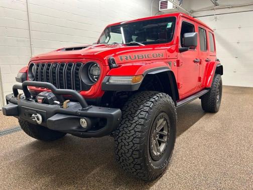 Firecracker Red Clearcoat 2024 Jeep Wrangler Rubicon 392